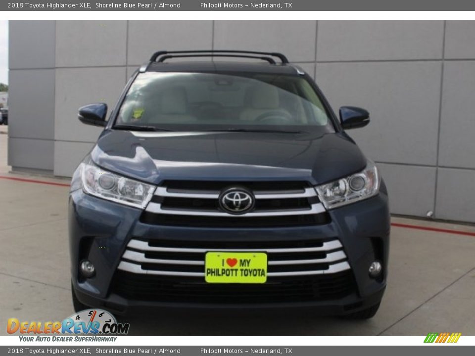 2018 Toyota Highlander XLE Shoreline Blue Pearl / Almond Photo #2