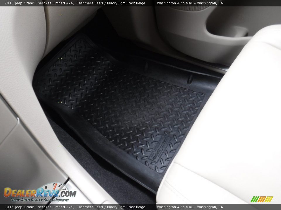 2015 Jeep Grand Cherokee Limited 4x4 Cashmere Pearl / Black/Light Frost Beige Photo #24