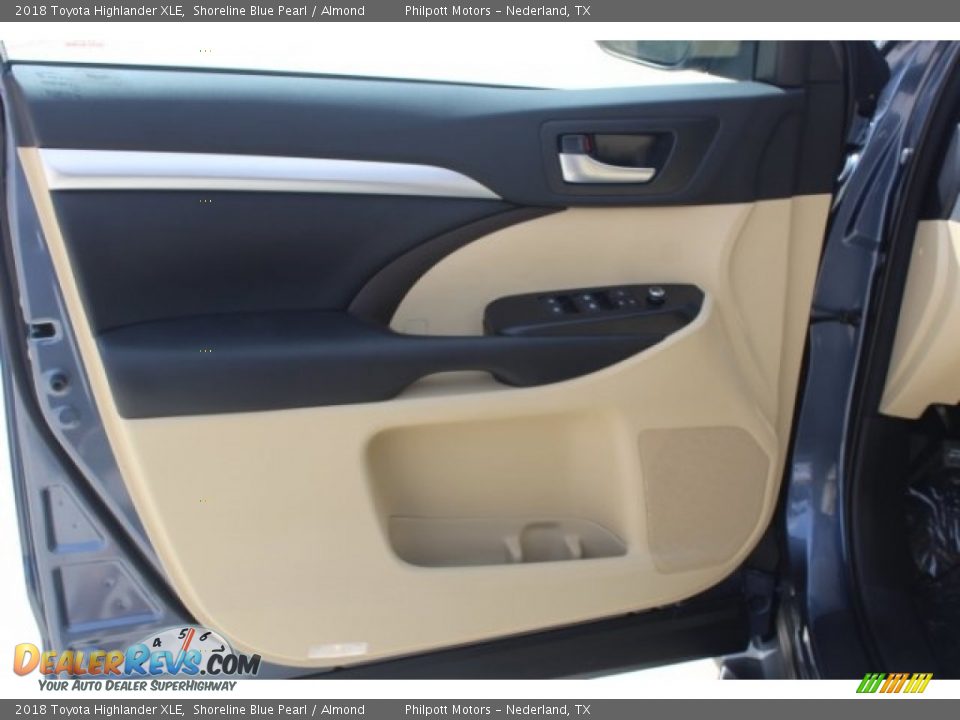 2018 Toyota Highlander XLE Shoreline Blue Pearl / Almond Photo #11