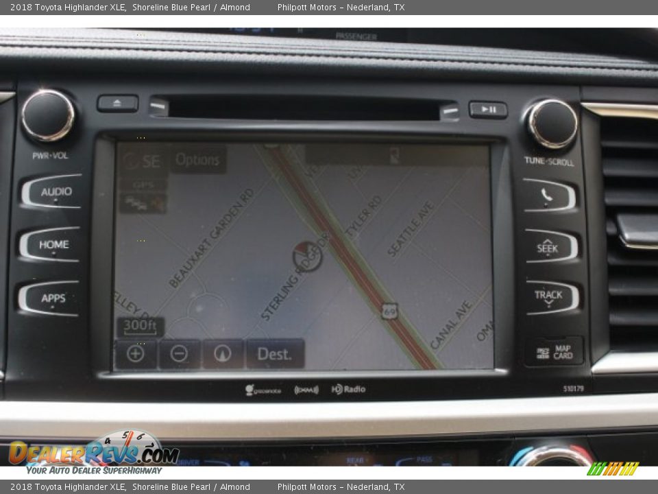 2018 Toyota Highlander XLE Shoreline Blue Pearl / Almond Photo #16
