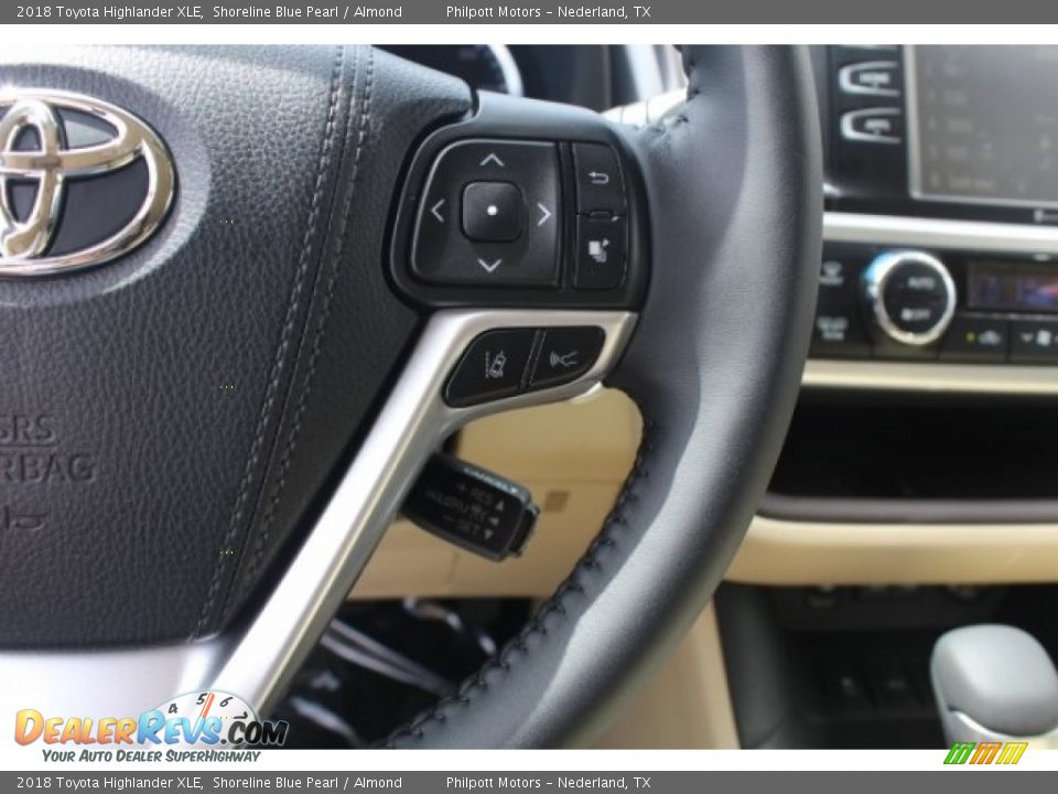 2018 Toyota Highlander XLE Shoreline Blue Pearl / Almond Photo #21