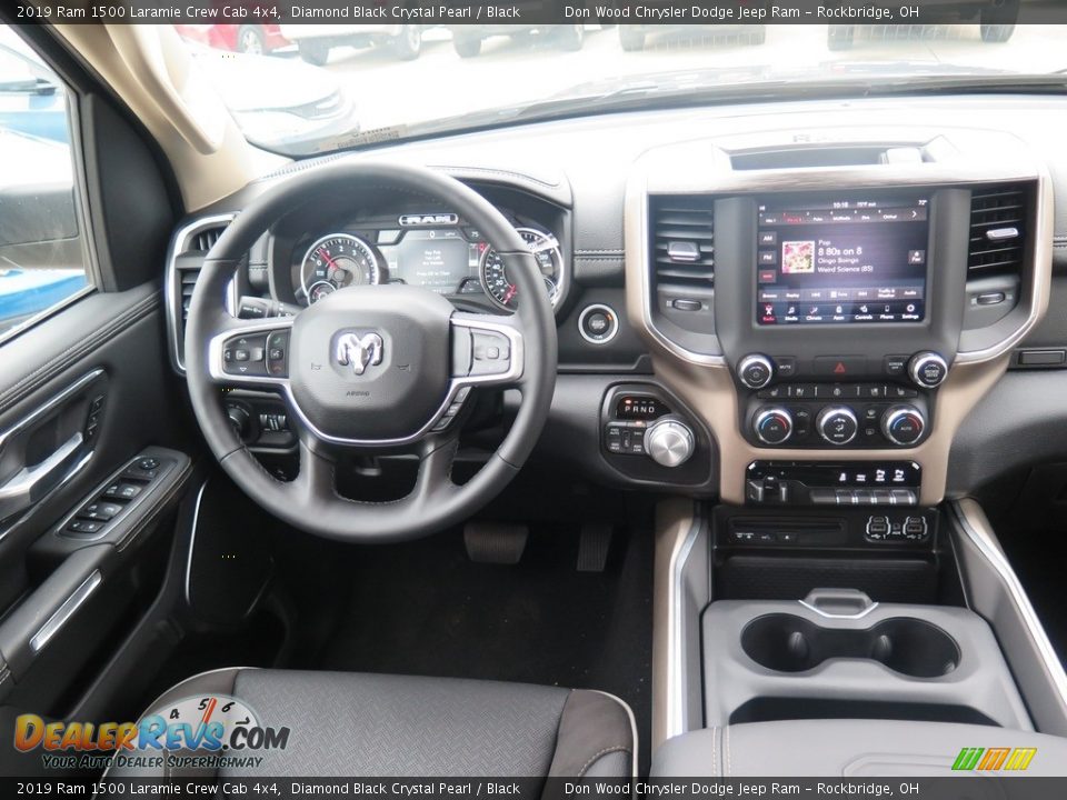 2019 Ram 1500 Laramie Crew Cab 4x4 Diamond Black Crystal Pearl / Black Photo #15