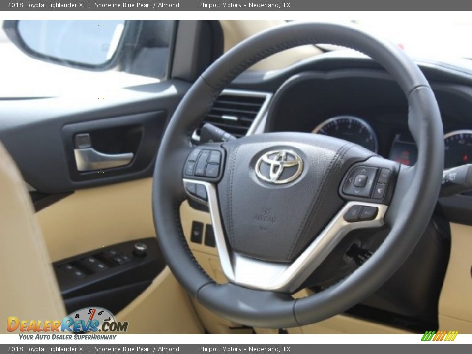 2018 Toyota Highlander XLE Shoreline Blue Pearl / Almond Photo #27