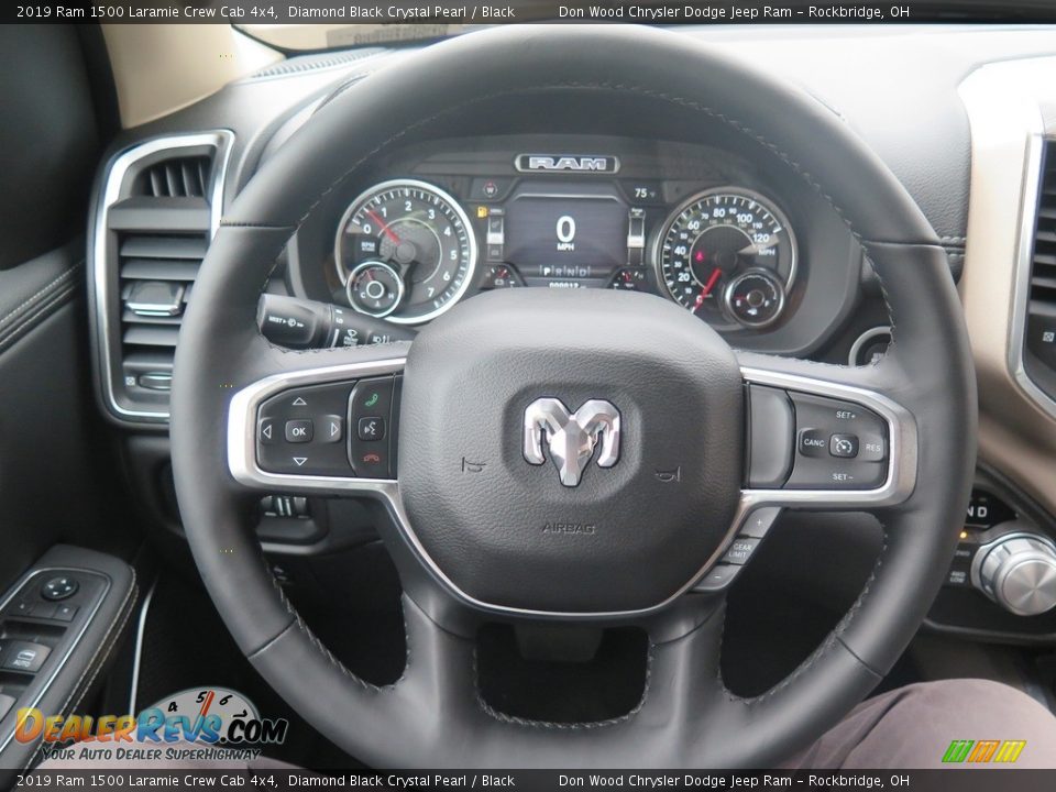2019 Ram 1500 Laramie Crew Cab 4x4 Diamond Black Crystal Pearl / Black Photo #18