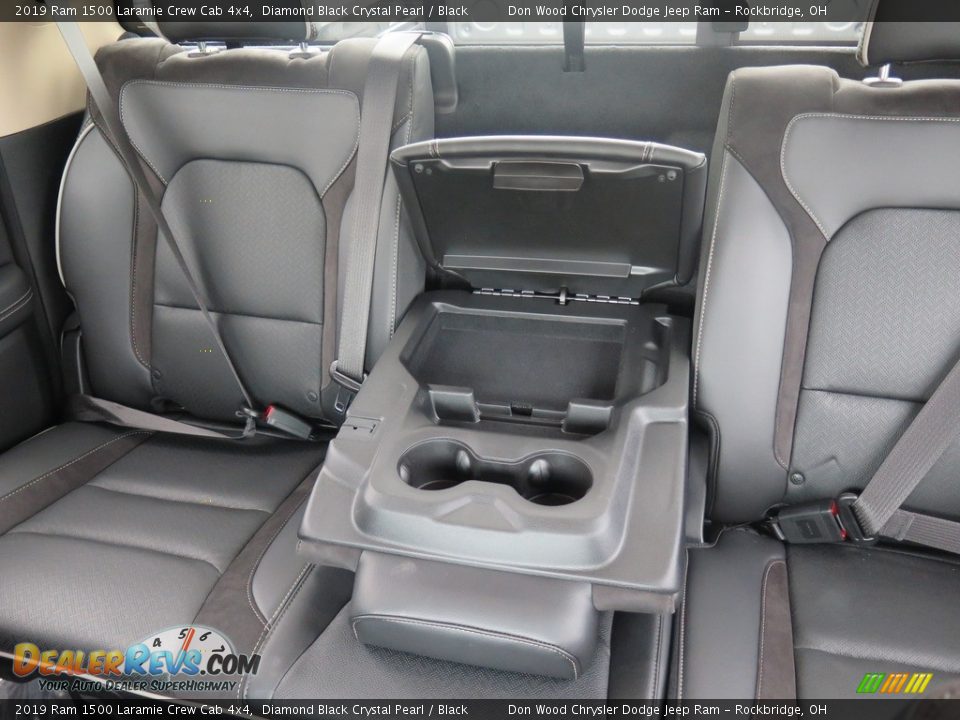 2019 Ram 1500 Laramie Crew Cab 4x4 Diamond Black Crystal Pearl / Black Photo #23