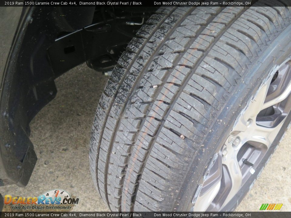 2019 Ram 1500 Laramie Crew Cab 4x4 Diamond Black Crystal Pearl / Black Photo #24