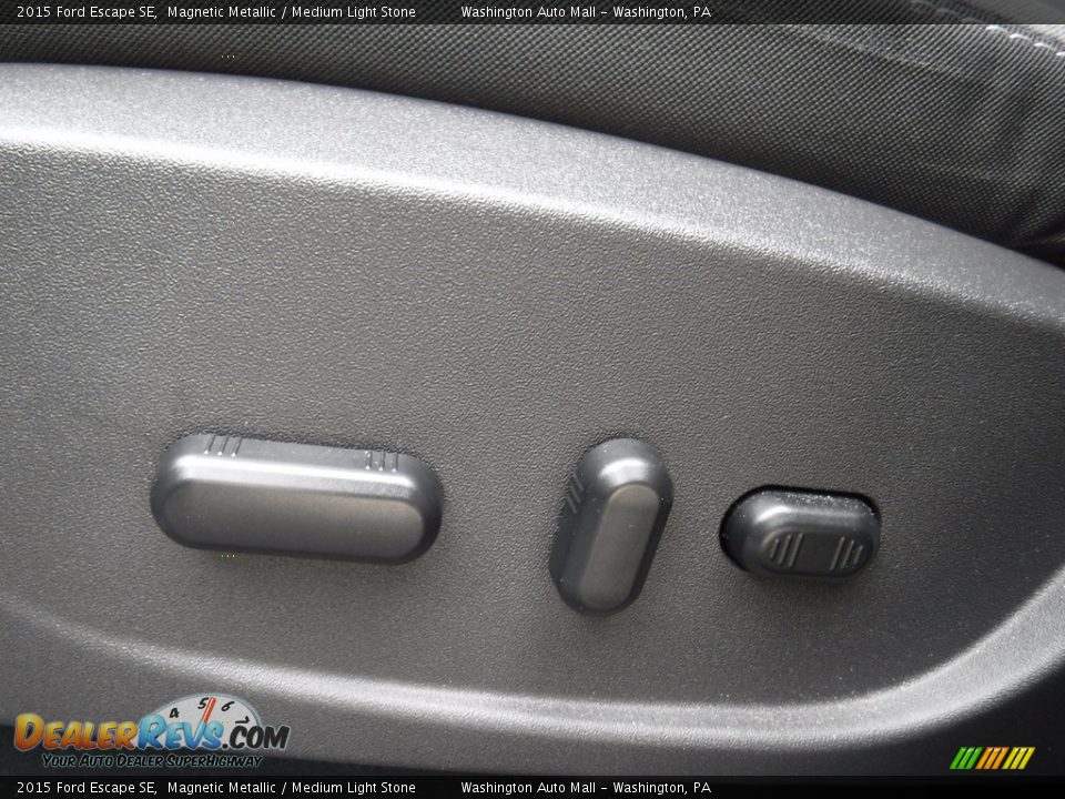 2015 Ford Escape SE Magnetic Metallic / Medium Light Stone Photo #14