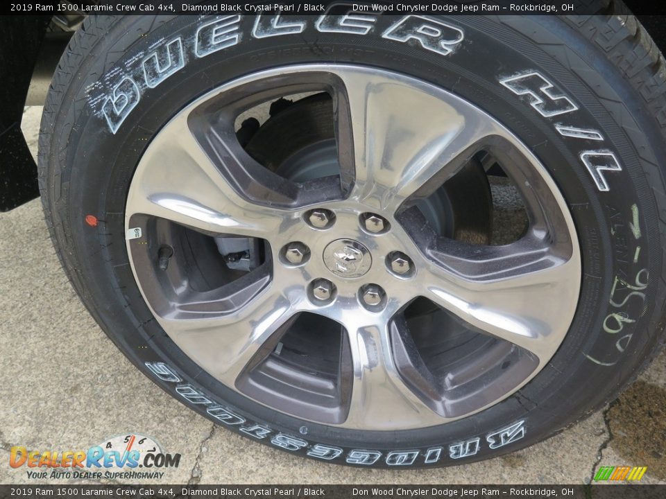 2019 Ram 1500 Laramie Crew Cab 4x4 Diamond Black Crystal Pearl / Black Photo #26