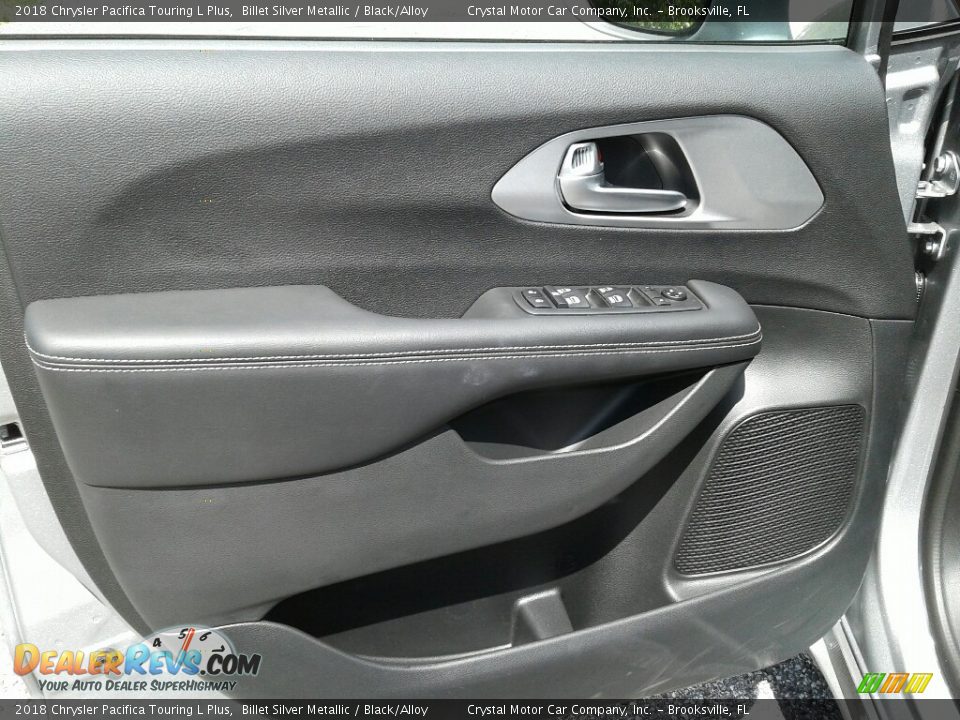2018 Chrysler Pacifica Touring L Plus Billet Silver Metallic / Black/Alloy Photo #18