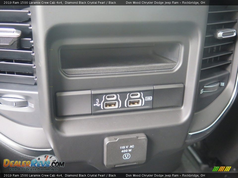 2019 Ram 1500 Laramie Crew Cab 4x4 Diamond Black Crystal Pearl / Black Photo #34