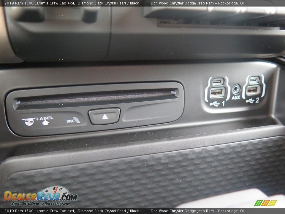 2019 Ram 1500 Laramie Crew Cab 4x4 Diamond Black Crystal Pearl / Black Photo #36
