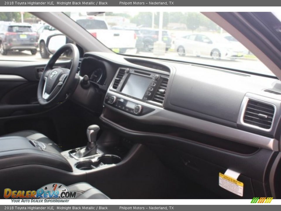 2018 Toyota Highlander XLE Midnight Black Metallic / Black Photo #35