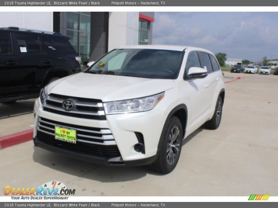2018 Toyota Highlander LE Blizzard White Pearl / Black Photo #3