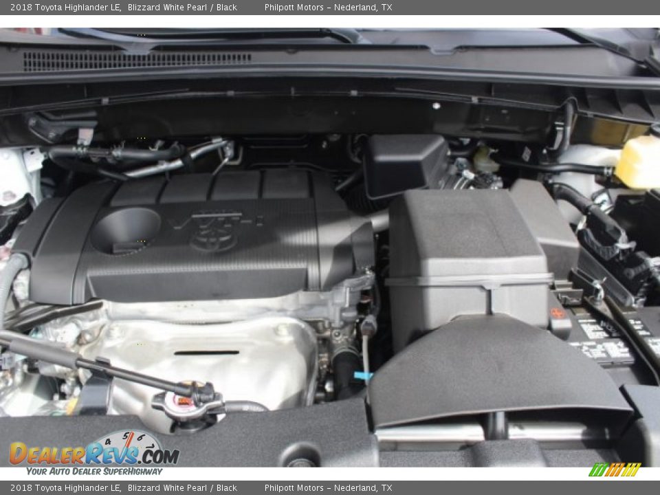 2018 Toyota Highlander LE Blizzard White Pearl / Black Photo #33