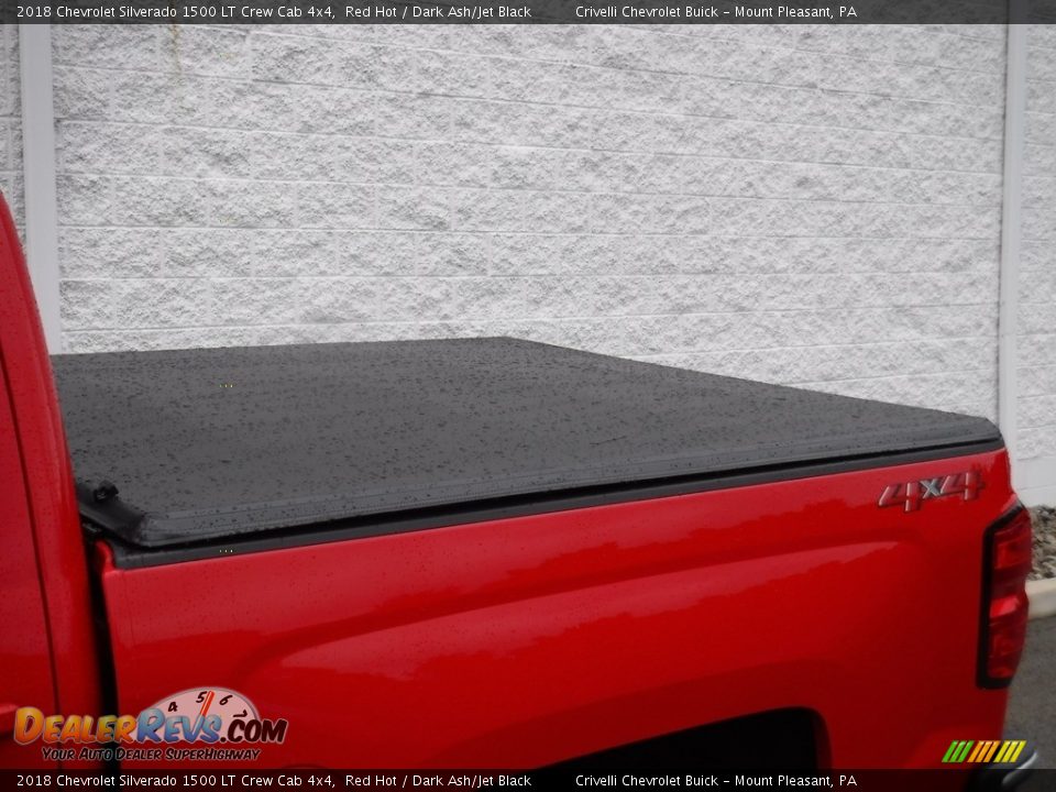2018 Chevrolet Silverado 1500 LT Crew Cab 4x4 Red Hot / Dark Ash/Jet Black Photo #4
