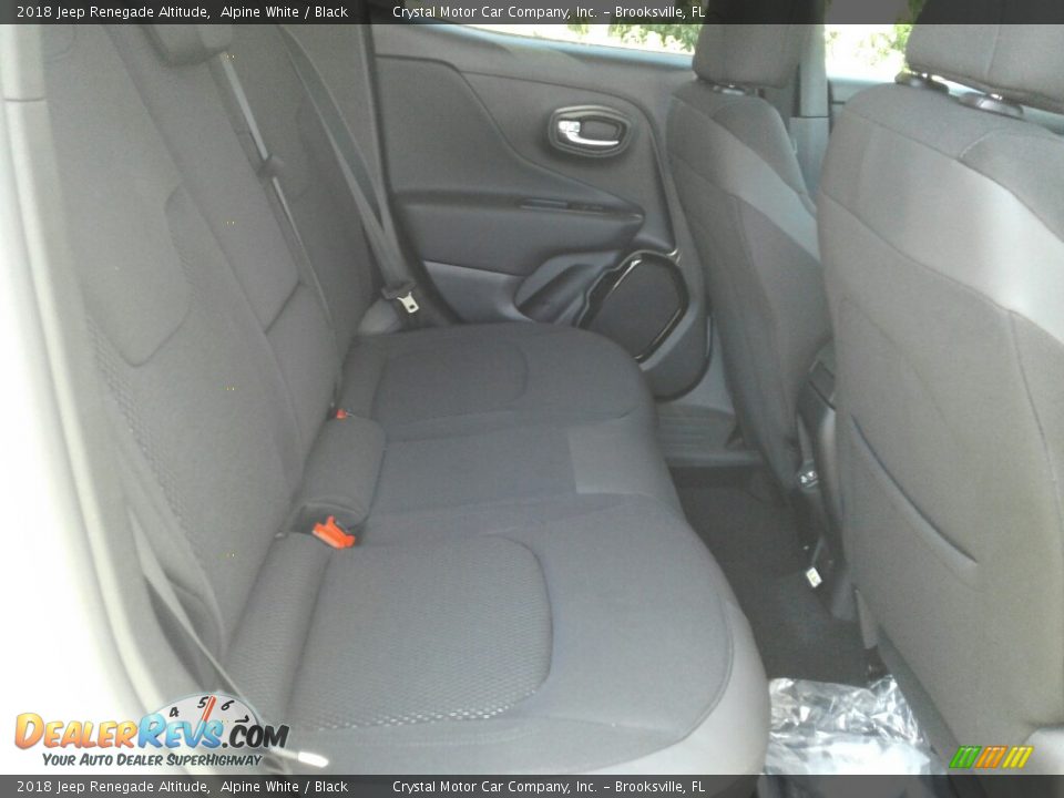 2018 Jeep Renegade Altitude Alpine White / Black Photo #11