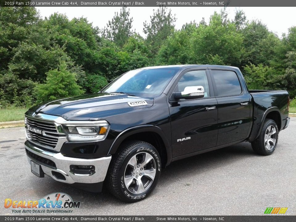 2019 Ram 1500 Laramie Crew Cab 4x4 Diamond Black Crystal Pearl / Black Photo #2