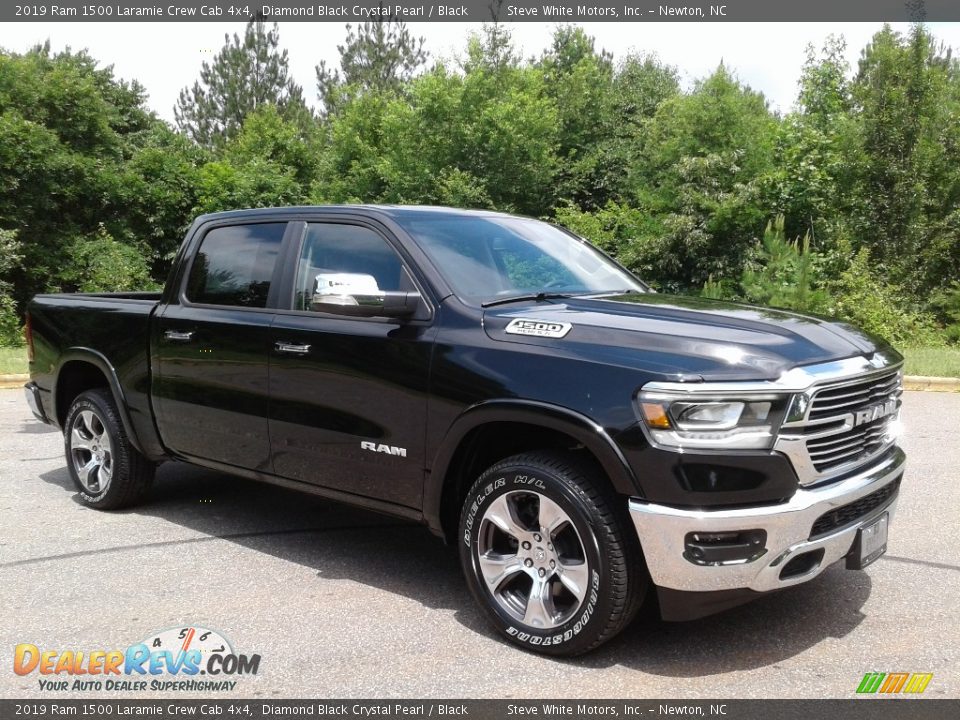 2019 Ram 1500 Laramie Crew Cab 4x4 Diamond Black Crystal Pearl / Black Photo #4