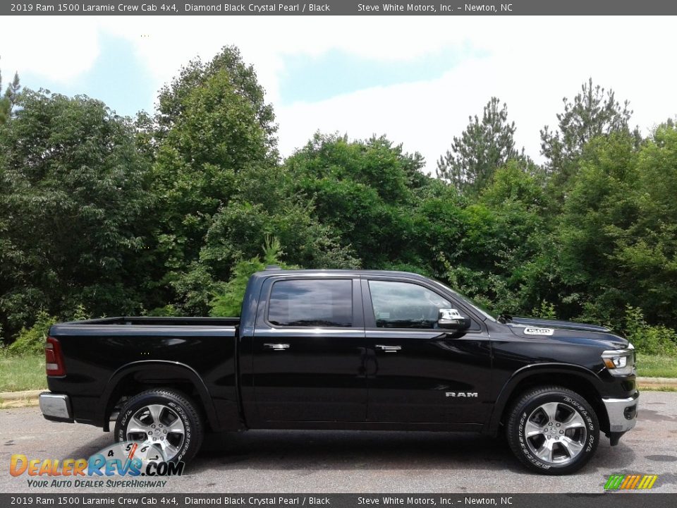 2019 Ram 1500 Laramie Crew Cab 4x4 Diamond Black Crystal Pearl / Black Photo #5