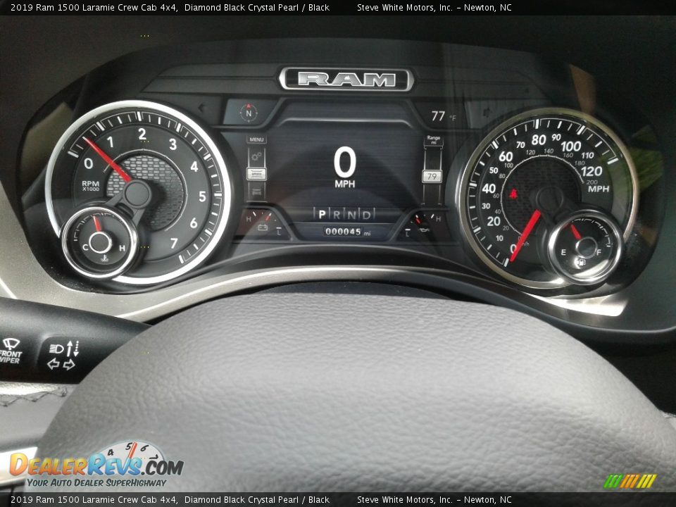 2019 Ram 1500 Laramie Crew Cab 4x4 Diamond Black Crystal Pearl / Black Photo #21