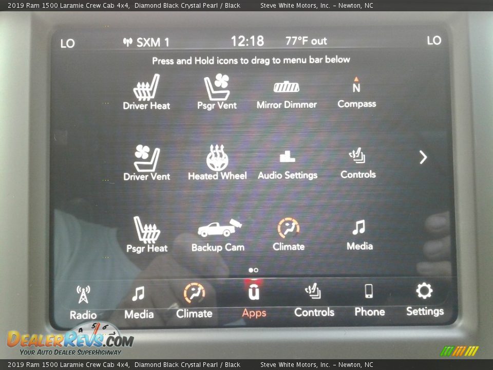 2019 Ram 1500 Laramie Crew Cab 4x4 Diamond Black Crystal Pearl / Black Photo #28
