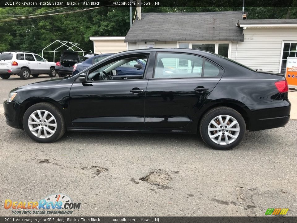2011 Volkswagen Jetta SE Sedan Black / Titan Black Photo #3