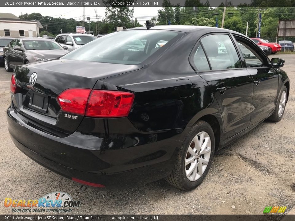 2011 Volkswagen Jetta SE Sedan Black / Titan Black Photo #8