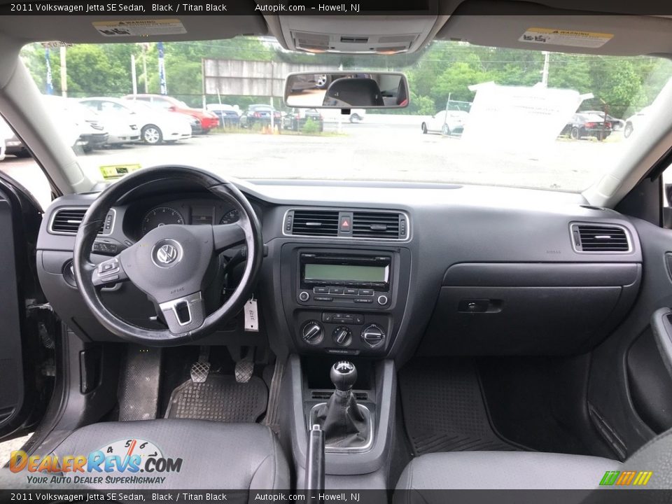 2011 Volkswagen Jetta SE Sedan Black / Titan Black Photo #13