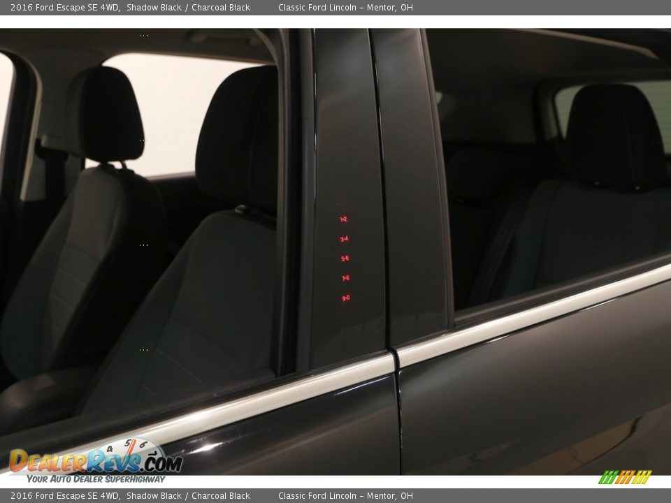 2016 Ford Escape SE 4WD Shadow Black / Charcoal Black Photo #4