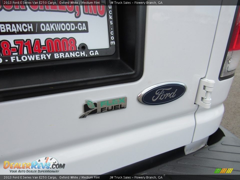 2013 Ford E Series Van E250 Cargo Oxford White / Medium Flint Photo #11