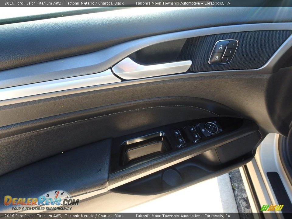 2016 Ford Fusion Titanium AWD Tectonic Metallic / Charcoal Black Photo #19
