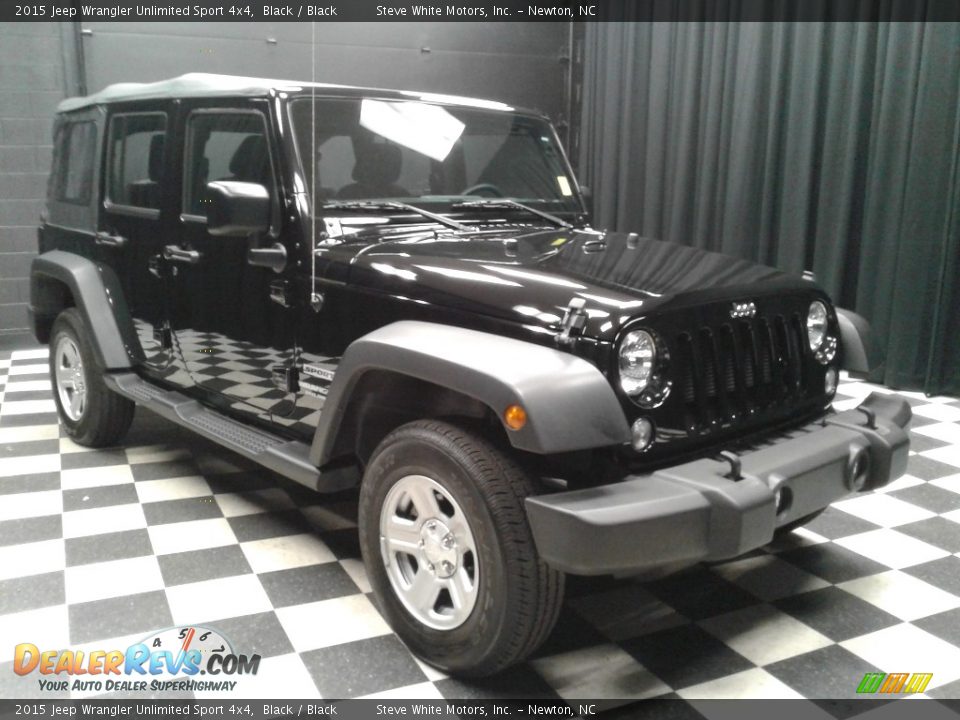 2015 Jeep Wrangler Unlimited Sport 4x4 Black / Black Photo #4
