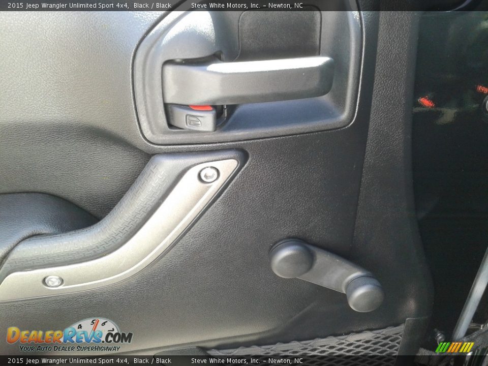 2015 Jeep Wrangler Unlimited Sport 4x4 Black / Black Photo #9