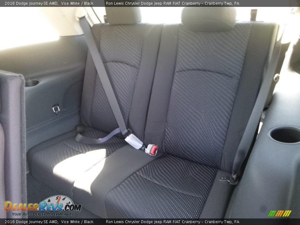 2018 Dodge Journey SE AWD Vice White / Black Photo #12