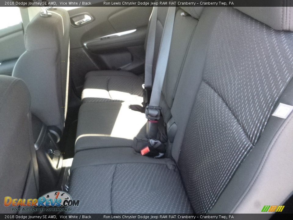 2018 Dodge Journey SE AWD Vice White / Black Photo #13
