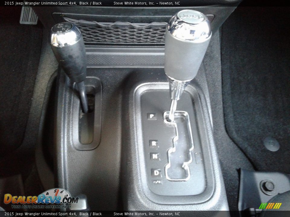 2015 Jeep Wrangler Unlimited Sport 4x4 Black / Black Photo #22