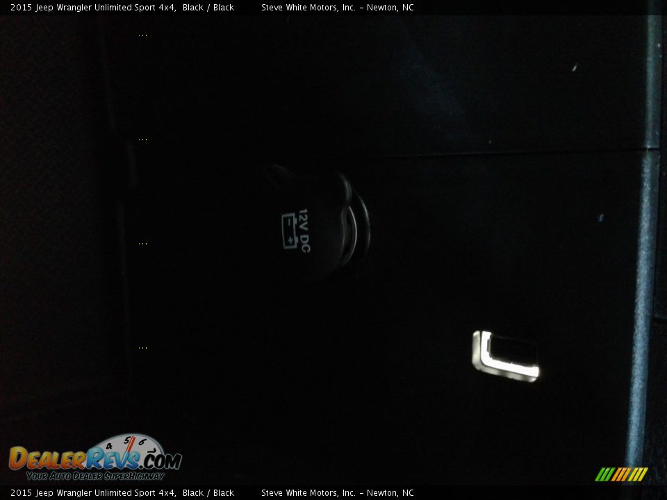 2015 Jeep Wrangler Unlimited Sport 4x4 Black / Black Photo #23