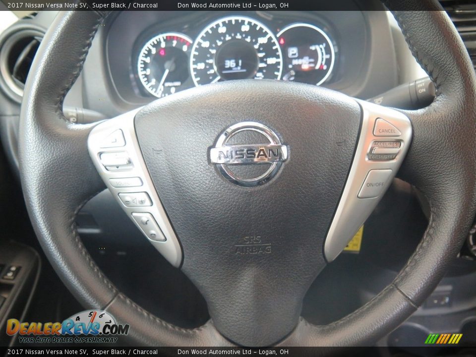 2017 Nissan Versa Note SV Super Black / Charcoal Photo #13