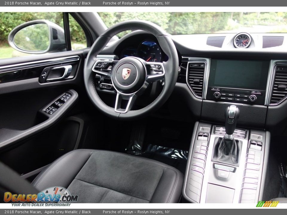2018 Porsche Macan Agate Grey Metallic / Black Photo #13