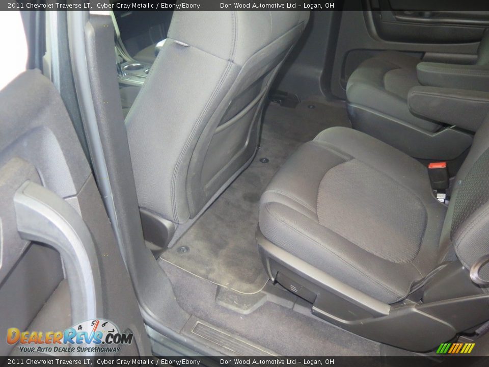 2011 Chevrolet Traverse LT Cyber Gray Metallic / Ebony/Ebony Photo #36