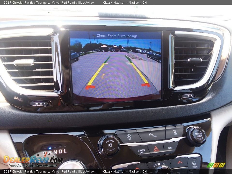 2017 Chrysler Pacifica Touring L Velvet Red Pearl / Black/Alloy Photo #19