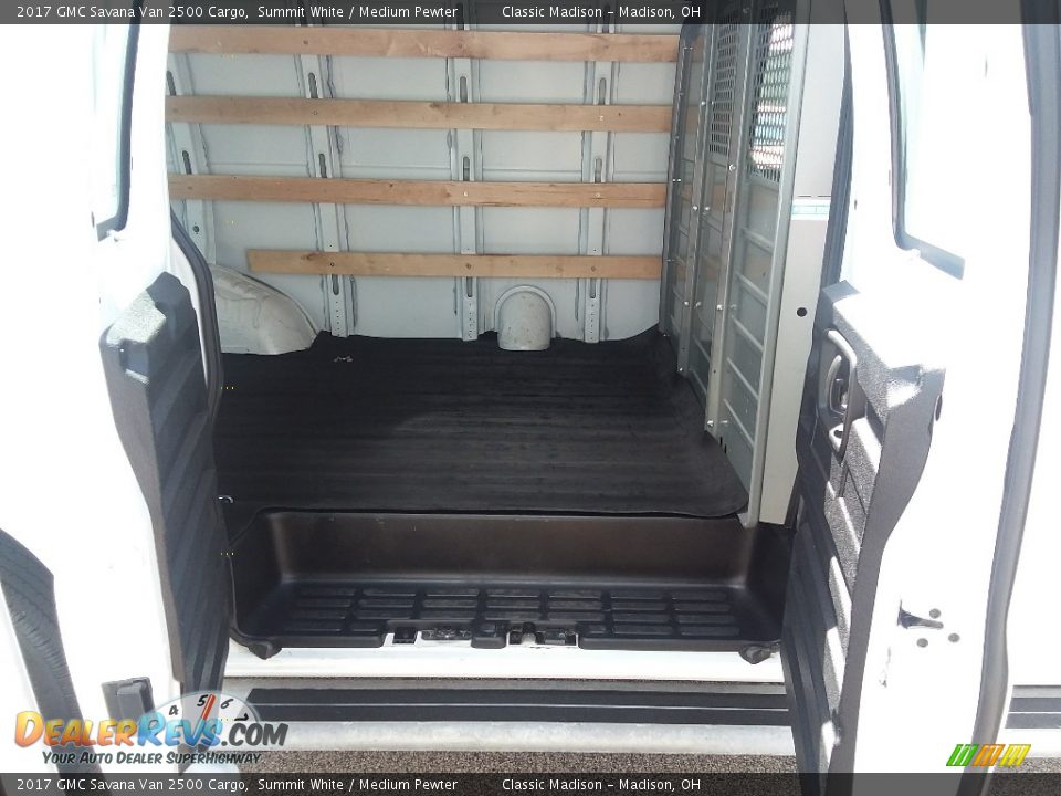 2017 GMC Savana Van 2500 Cargo Summit White / Medium Pewter Photo #4