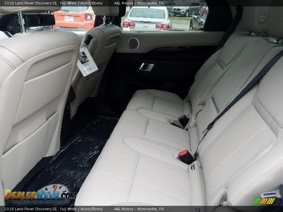 2018 Land Rover Discovery SE Fuji White / Acorn/Ebony Photo #5