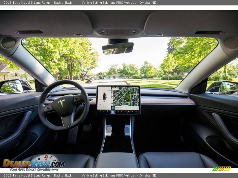 Dashboard of 2018 Tesla Model 3 Long Range Photo #5
