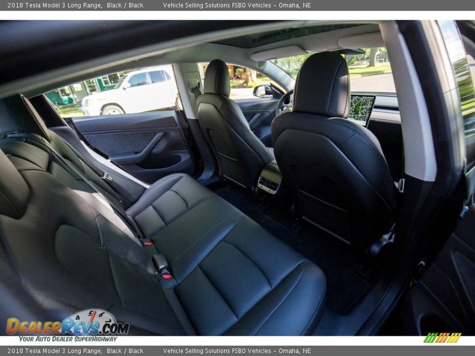 Rear Seat of 2018 Tesla Model 3 Long Range Photo #7