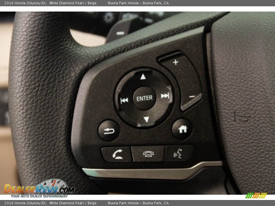 Controls of 2019 Honda Odyssey EX Photo #21