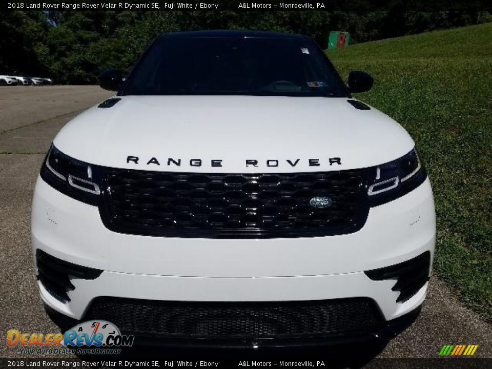 2018 Land Rover Range Rover Velar R Dynamic SE Fuji White / Ebony Photo #8