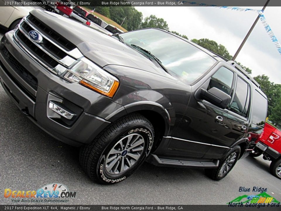 2017 Ford Expedition XLT 4x4 Magnetic / Ebony Photo #32