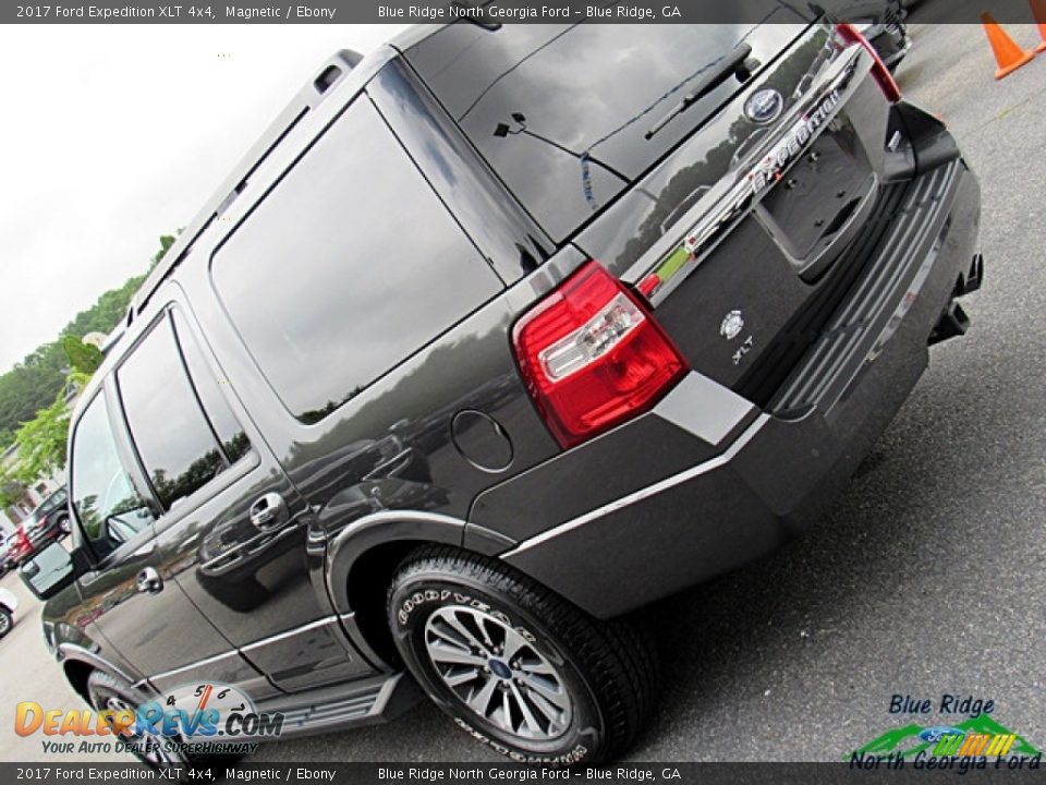 2017 Ford Expedition XLT 4x4 Magnetic / Ebony Photo #35