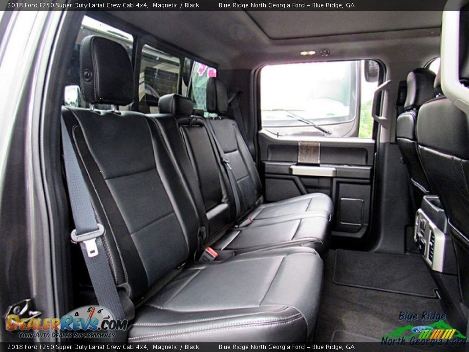 2018 Ford F250 Super Duty Lariat Crew Cab 4x4 Magnetic / Black Photo #11